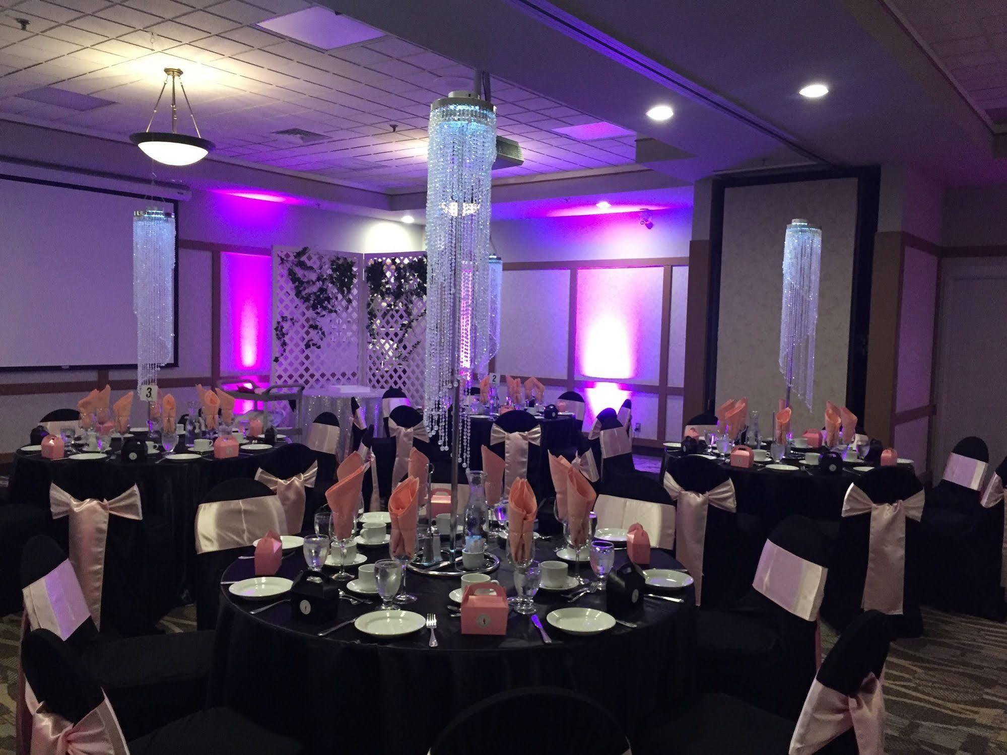 Canad Inns Destination Centre Transcona 温尼伯 外观 照片